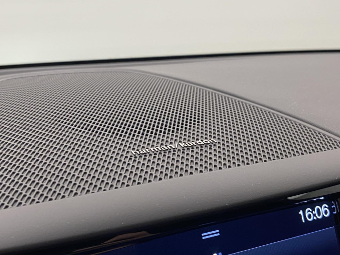 Volvo XC60 B4 MOMENTUM AUT CZ 2.0 Momentum