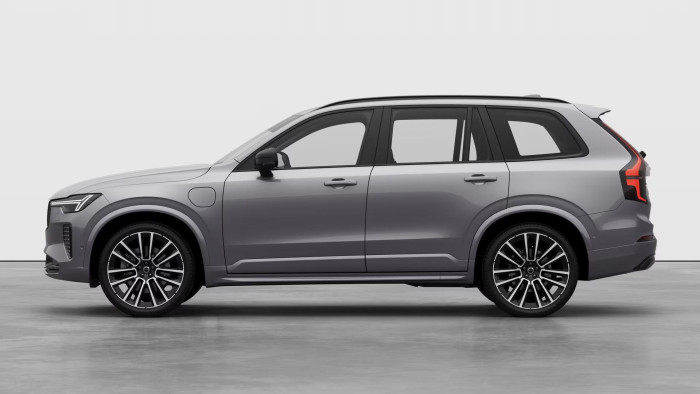 Volvo XC90 T8 AWD RECHARGE DARK ULTRA 7m