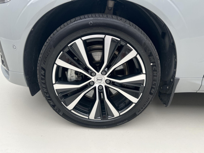 Volvo XC60 B4 AWD PLUS DARK AUT 1.maj.