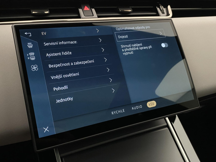 Land Rover Range Rover Evoque P270e S AWD REZERVACE