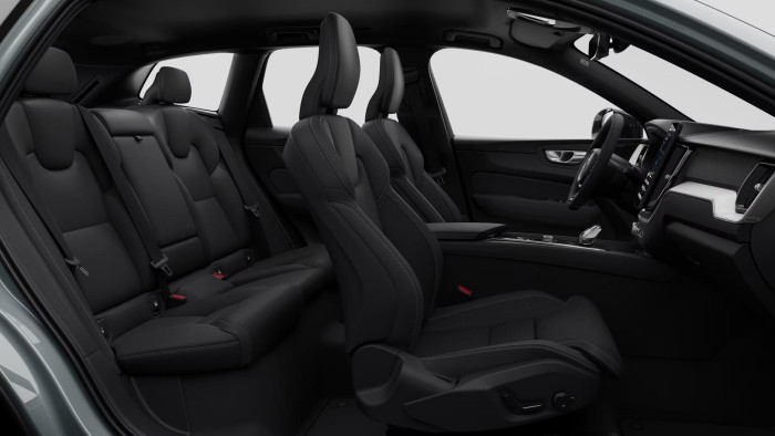 Volvo XC60 B5 AWD AUT PLUS BLACK EDITION