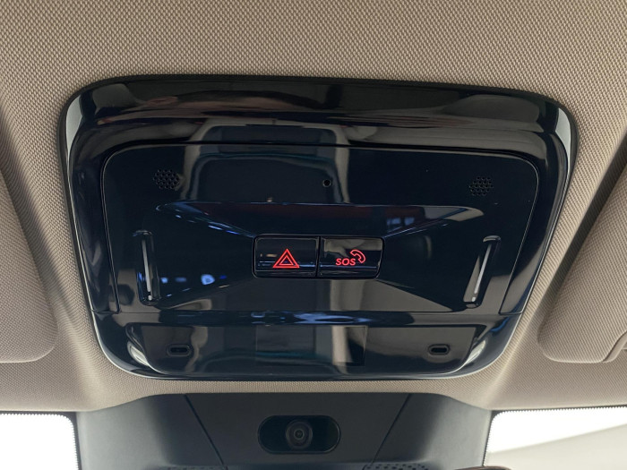 Lynk & Co 08 MORE PHEV