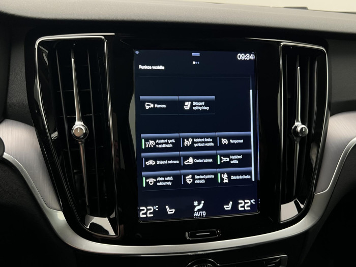 Volvo V60 CC B4 AWD AUT 1.maj. 2.0 CC CC
