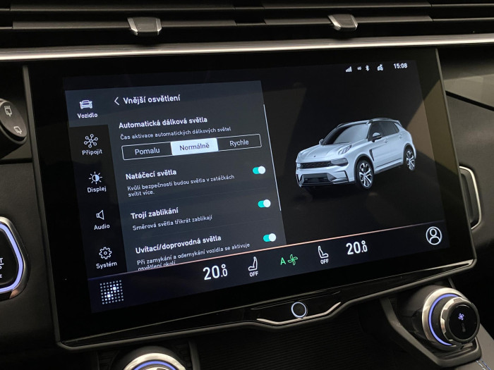 Lynk & Co 01 HEV DCT AUT 1.maj