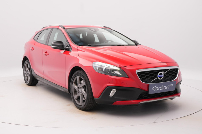 Volvo V40 CC D4 SUMMUM AUT REZERVACE 2.0 d CC CC Summum