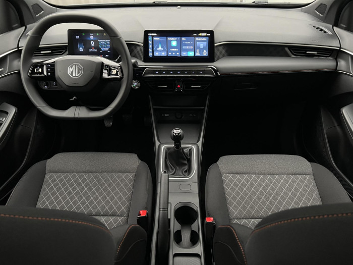 MG MG3 ICE ELEGANCE 1.5 MAN 1.5 Elegance