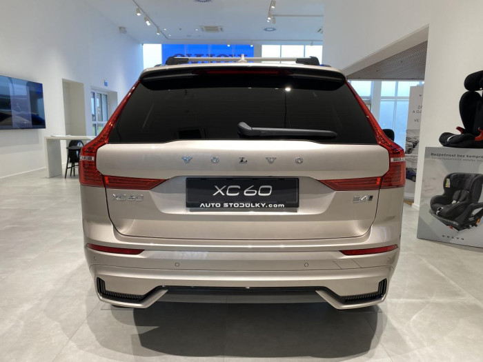 Volvo XC60 B4 AWD AUT DARK PLUS 2.0 Plus