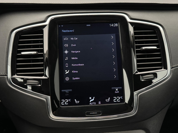 Volvo XC90 T6 AWD INSCRIPTION AUT 7 MÍST