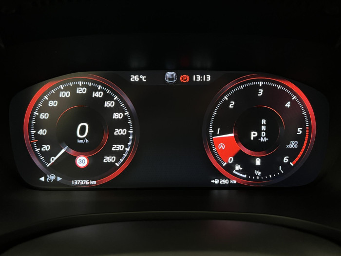 Volvo V60 B4 MOMENTUM AUT 2.0 Momentum