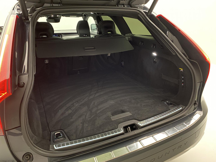 Volvo V90 CC D4 AWD MOMENTUM AUT 2.0 d CC CC Momentum