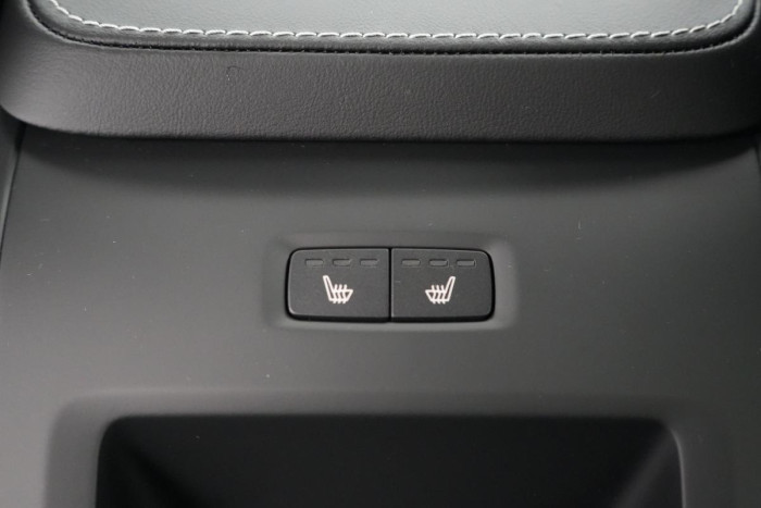 Volvo XC90 B5 AWD AUT BRIGHT PLUS 7-míst