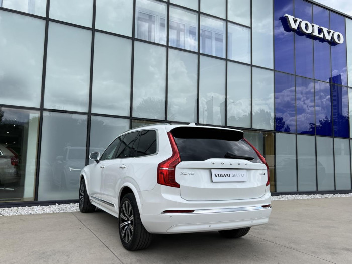 Volvo XC90 B5 AWD BRIGHT PLUS 7MÍSTNÁ AUT