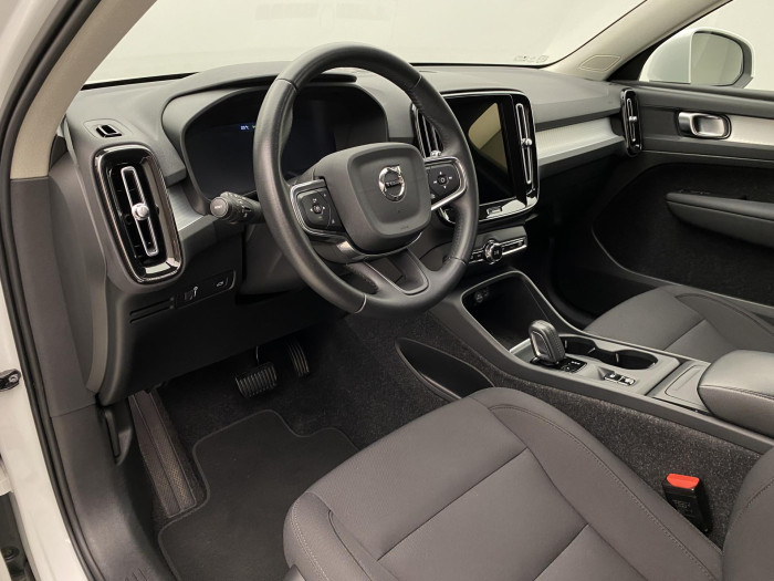 Volvo XC40 T3 MOMENTUM AUT CZ 1.5 Momentum