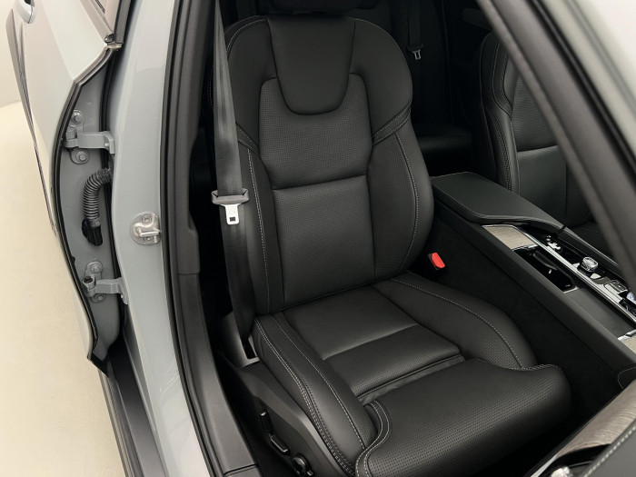 Volvo V90 CC B4 AWD ULTIMATE BRIGHT AUT 2.0 CC CC