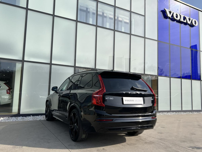 Volvo XC90 B5 AWD R-DESIGN 7 MÍSTNÁ Aut