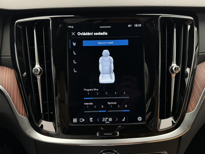 Volvo V60 CC B5 AWD ULTIMATE REZERVACE 2.0 CC CC