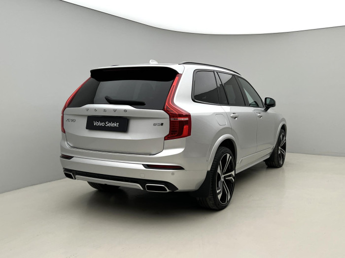 Volvo XC90 B5 AWD R-DESIGN 7MÍSTNÁ AUT