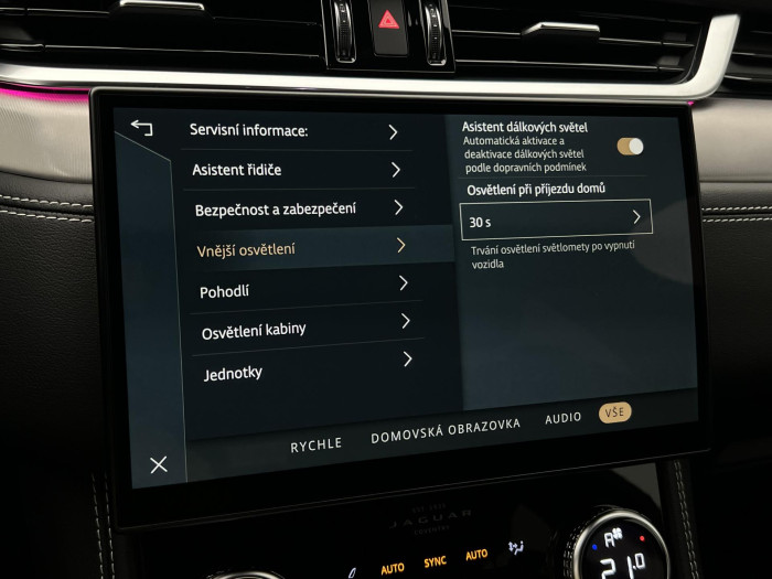 Jaguar F-Pace D300 AWD R-DYNAMIC SE AUT 3.0 d Dynamic SE