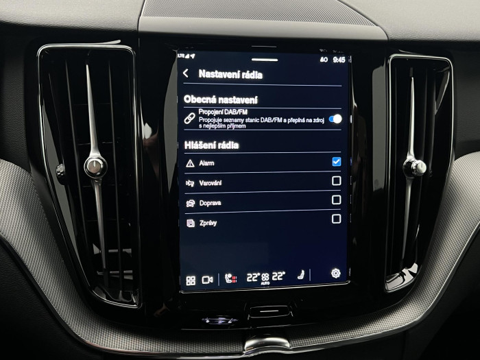 Volvo XC60 B5 AWD BLACK EDITION AUT CZ 2.0 Edition