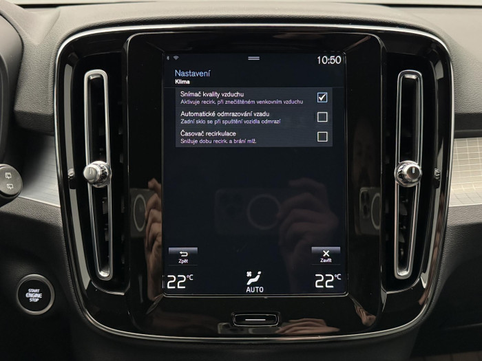 Volvo XC40 T2 MOMENTUM CZ 1.5 Momentum