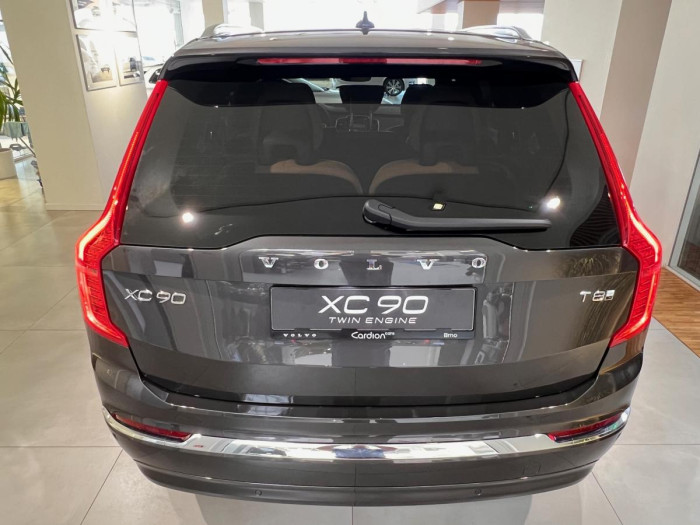 Volvo XC90 T8 AWD AUT  ULTRA 7-míst