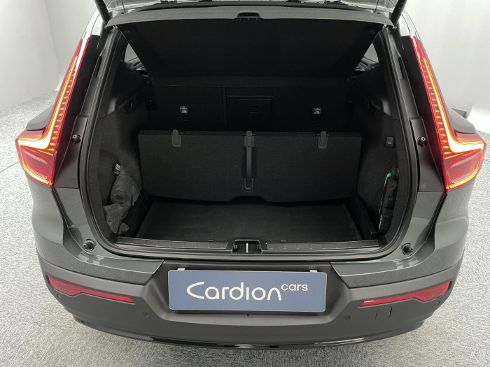 Volvo XC40 B3 AUT DARK ULTRA