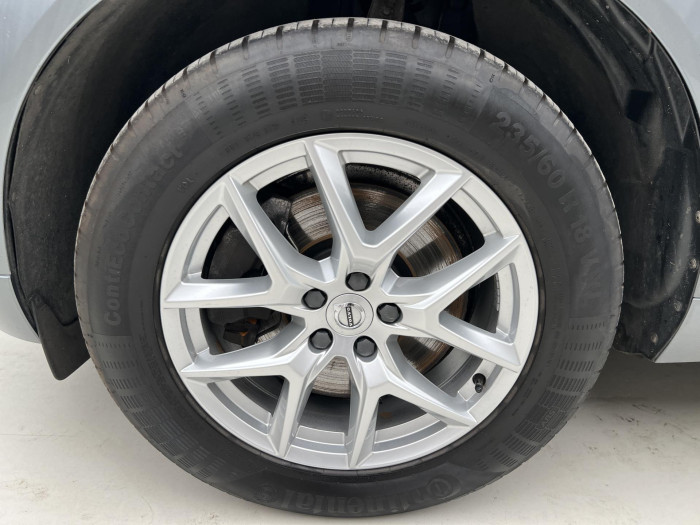 Volvo XC60 B5 AWD INSCRIPTION AUT CZ