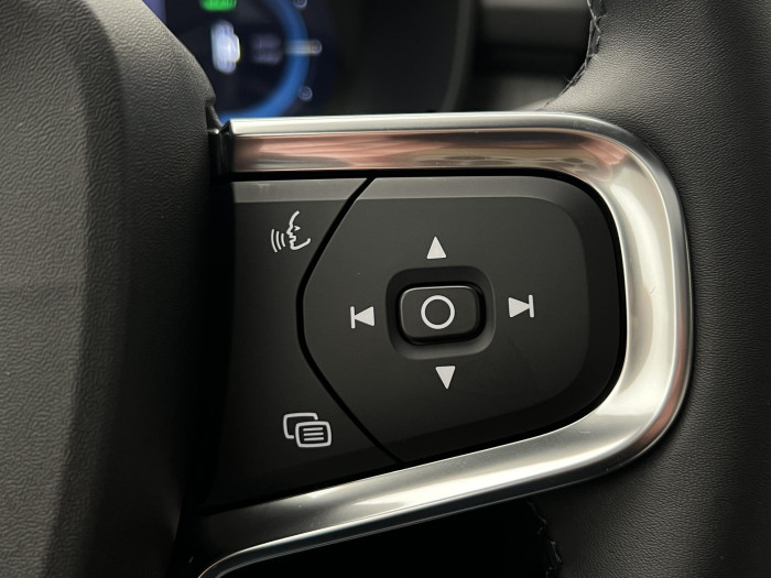 Volvo EX40 ULTRA SINGLE MOTOR EXT. RANGE