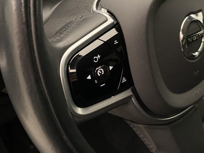 Volvo V60 CC B4 AWD MOMENTUM AUT 1.maj. 2.0 CC CC Momentum