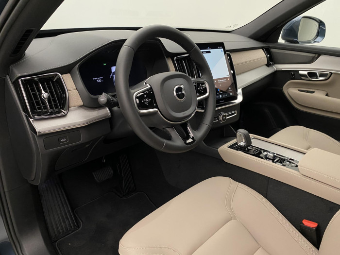 Volvo XC90 B5 AWD AUT CORE 7míst