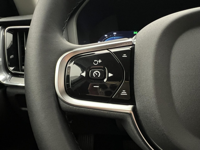 Volvo V60 CC B5 AWD PLUS BRIGHT AUT