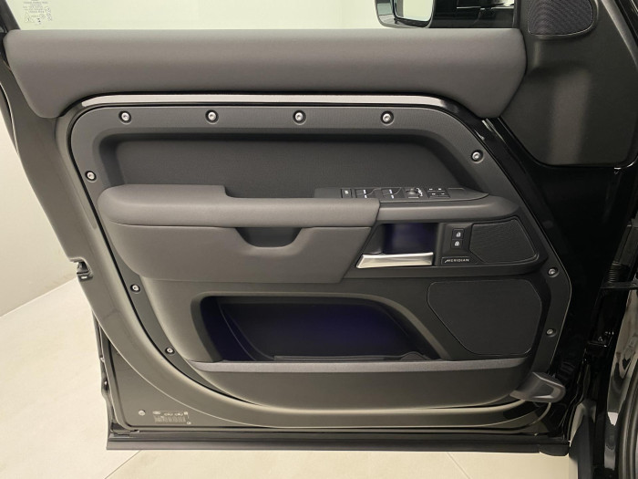 Land Rover Defender 110 X-DYNAMIC SE D250 3.0 d Dynamic SE