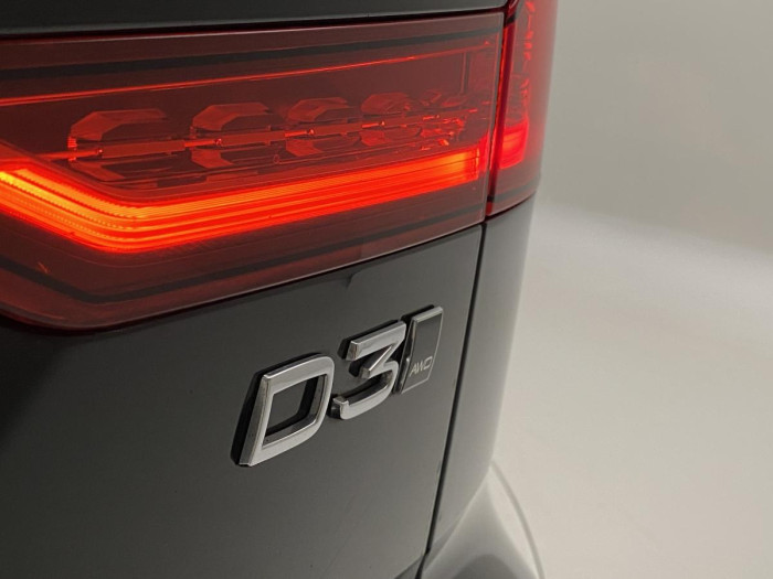 Volvo V60 D3 AWD MOMENTUM REZERVACE 2.0 d Momentum