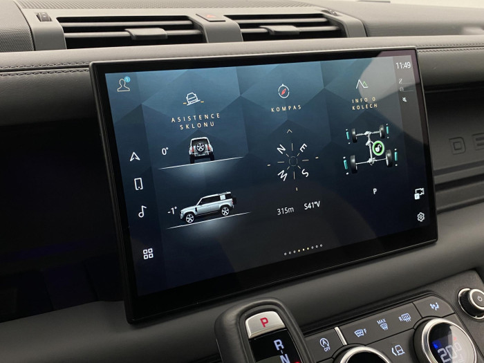 Land Rover Defender 110 D300 X-DYNAMIC HSE AWD 7m 3.0 d Dynamic