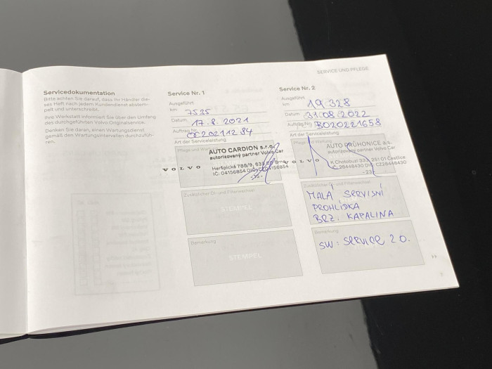 Volvo XC60 B5 AWD R-DESIGN AUT