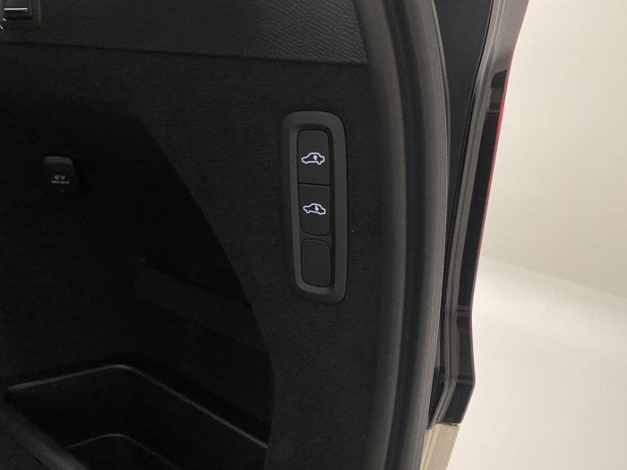 Volvo XC90 T8 AWD RECHARGE DARK PLUS 7m