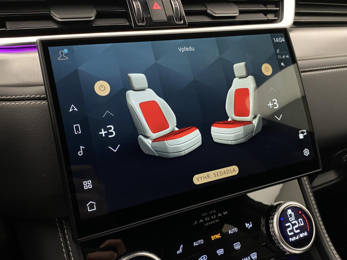 Jaguar F-Pace P250 SE AWD AUT REZERVACE 2.0 SE