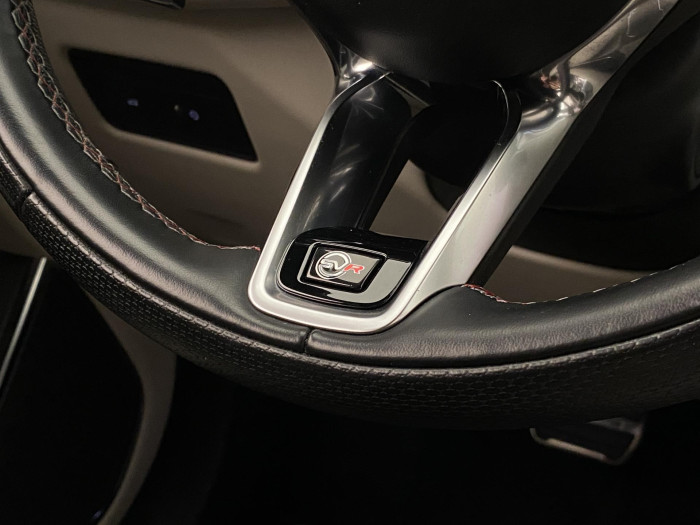 Jaguar F-Pace 5.0 V8 SVR AWD AUT REZERVACE 5.0 V8