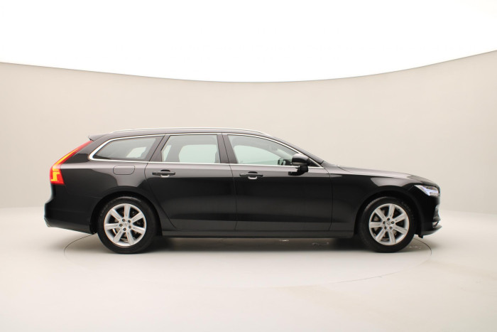 Volvo V90 D3 MOMENTUM AUT 2.0 d Momentum