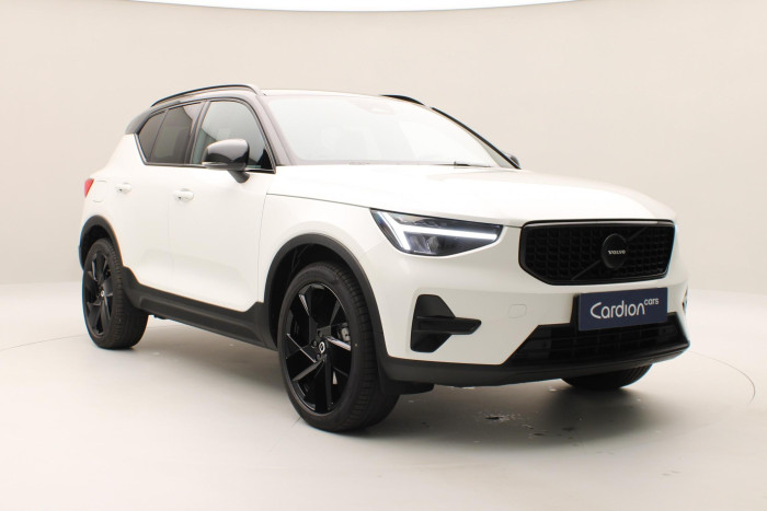 Volvo XC40 B3 AUT PLUS BLACK EDITION