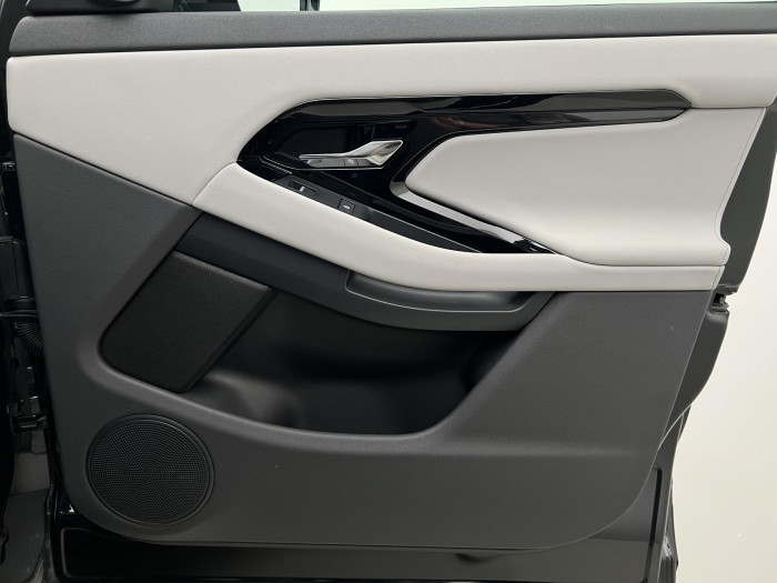 Land Rover Range Rover Evoque P250 DYNAMIC SE AWD AUT CZ 2.0 Dynamic SE