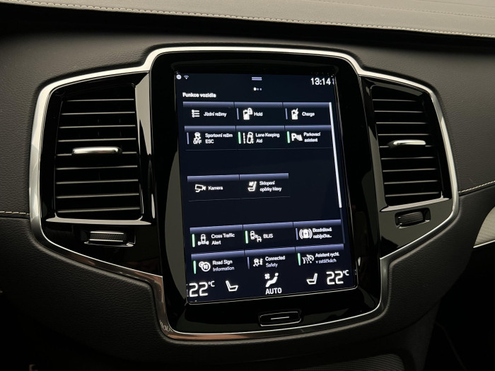 Volvo XC90 T8 AWD RECHARGE R-DESIGN 7MÍST