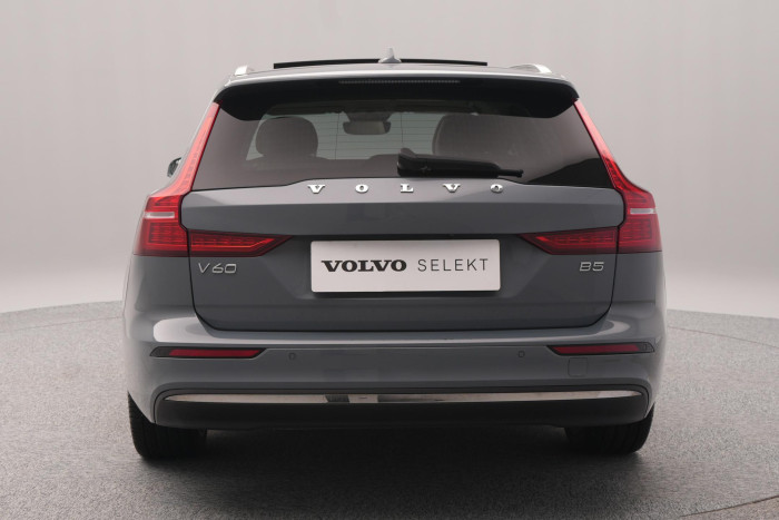 Volvo V60 B5 BRIGHT PLUS AUT REZERVACE