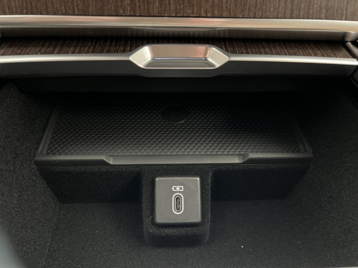 Land Rover Range Rover D350 AUTOBIOGRAPHY REZERVACE 3.0 d