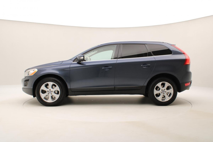 Volvo XC60 T6 AWD SUMMUM AUT REZERVACE 3.0 Summum