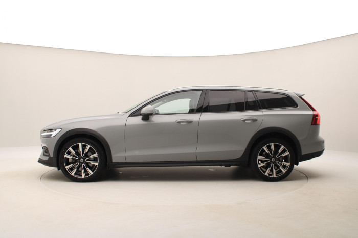 Volvo V60 CC B5 AWD PLUS AUT 1.maj