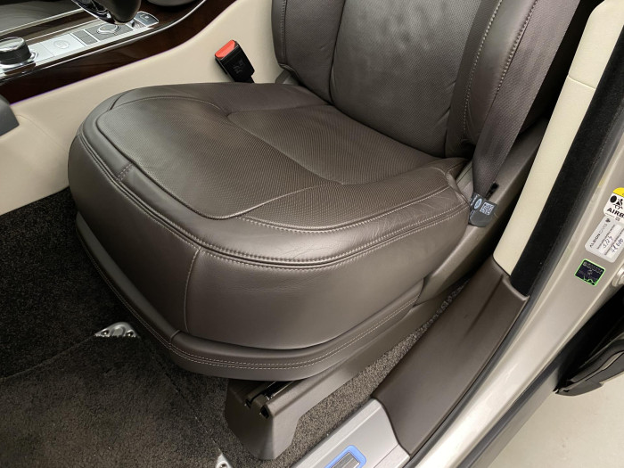 Land Rover Range Rover 5.0V8 AUTOBIOGRAPHY REZERVACE