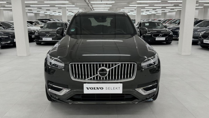 Volvo XC90 B6 AWD INSCRIPTION REZERVACE