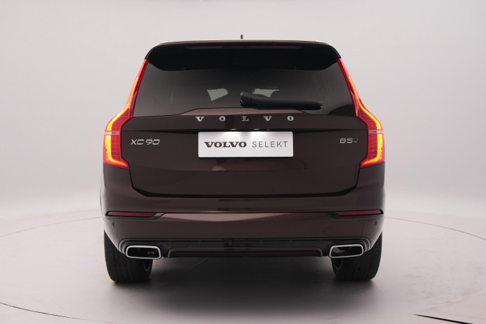 Volvo XC90 B5 AWD R-Design 7Míst 1.maj CZ