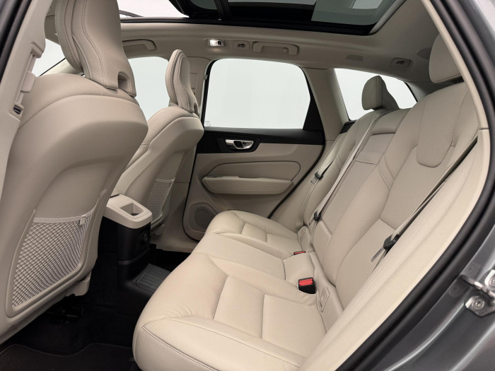 Volvo XC60 T6 AWD RECHARGE INSCRIPTION